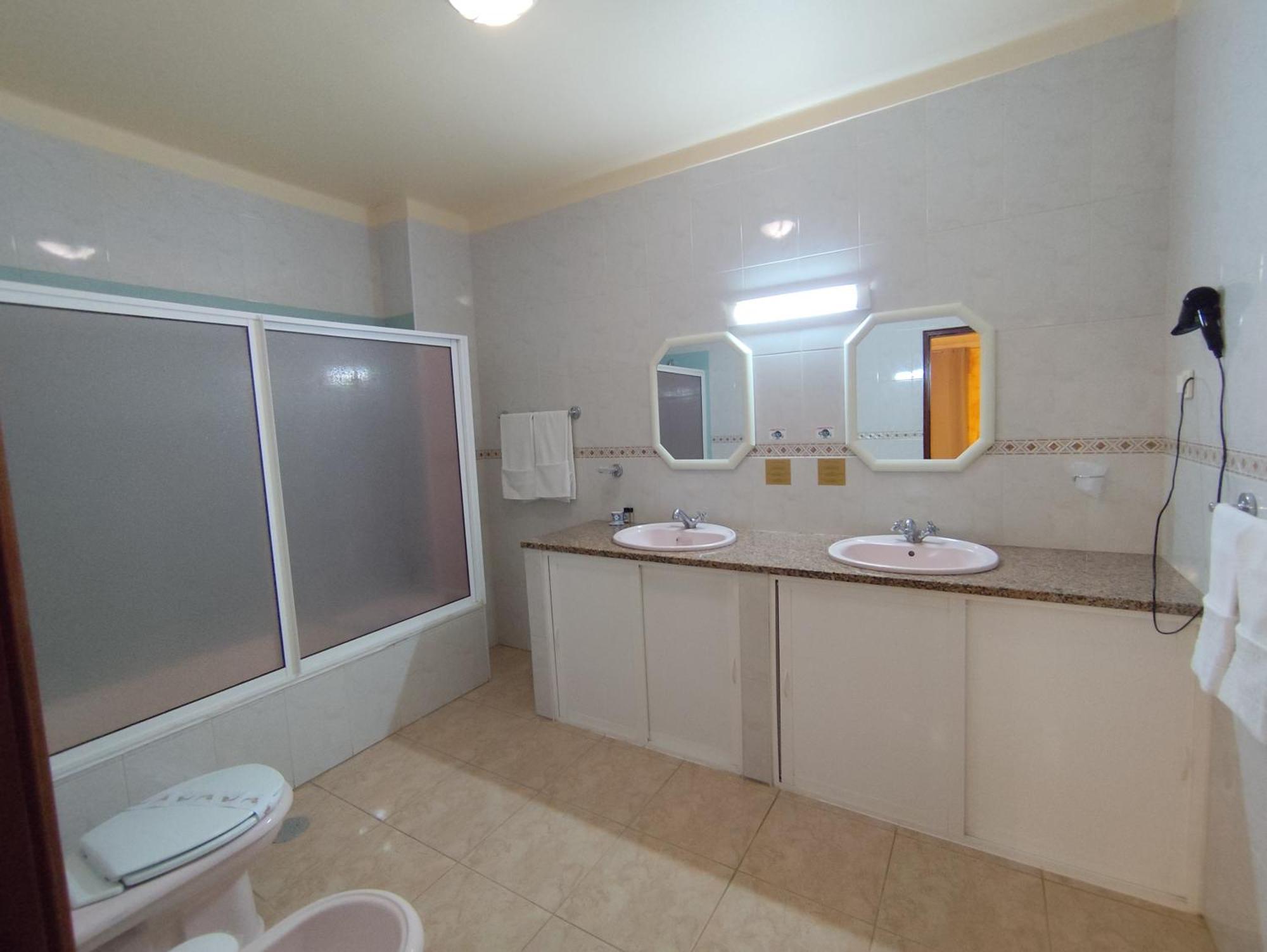 Apartamentos Turisticos Praia Grande Ferragudo  Exterior foto
